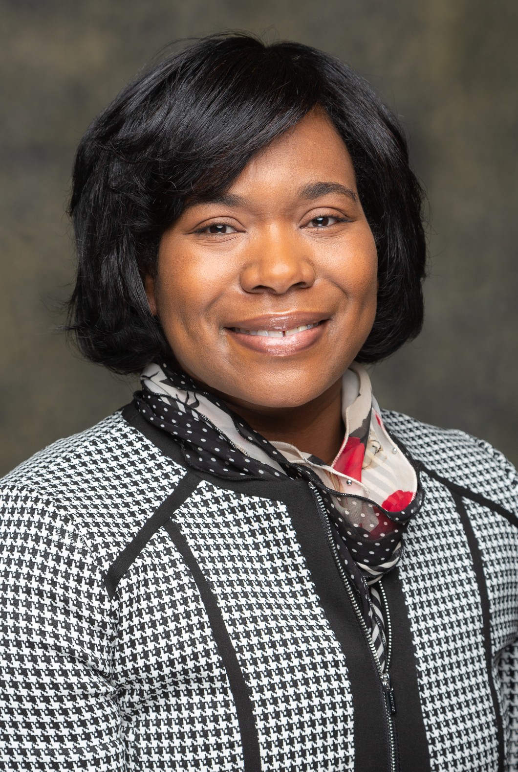 Robin Walton headshot